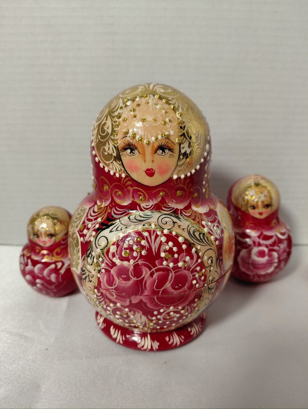 Hand-Painted Russian Nesting Dolls - Matryoshka Set of 10